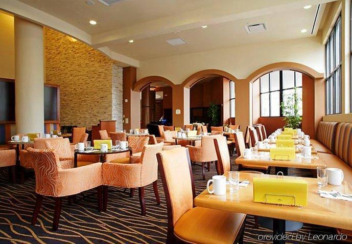Hotel Courtyard By Marriott Atlantic Block 3*
